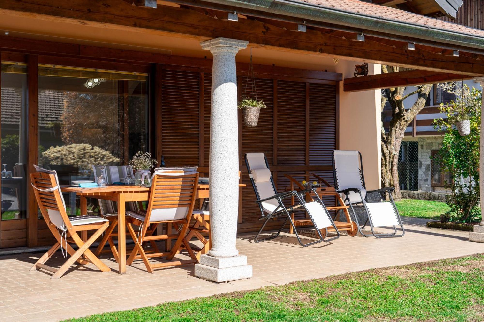 Вилла Casa Antonia Tra Laghi & Monti Армено Экстерьер фото
