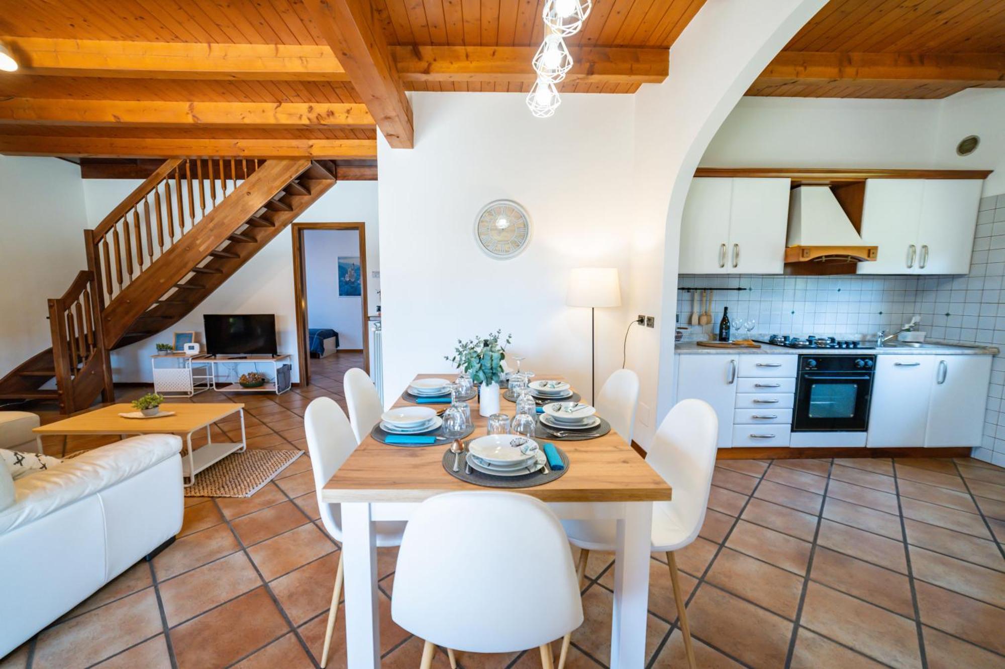 Вилла Casa Antonia Tra Laghi & Monti Армено Экстерьер фото